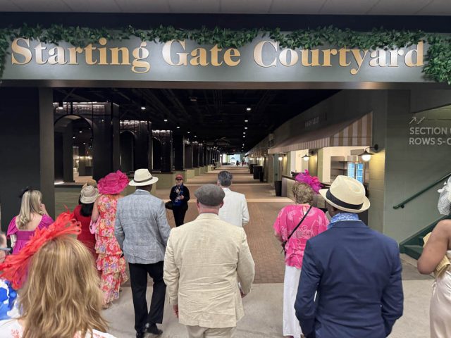 Churchill Downs Tour