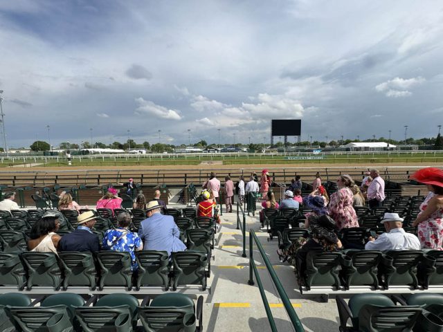 Churchill Downs Tour
